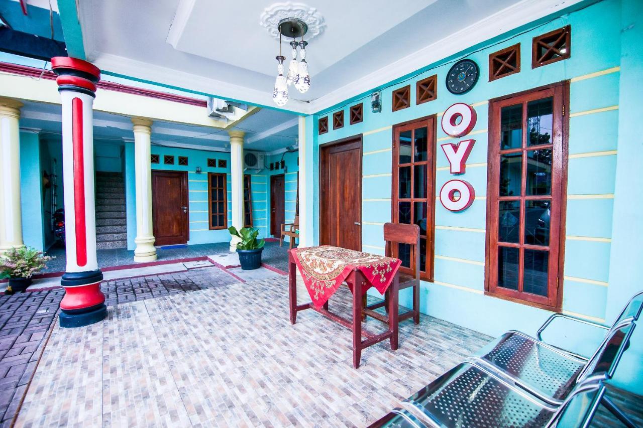Oyo 796 Penginapan Fergael Pematangsiantar Exterior foto